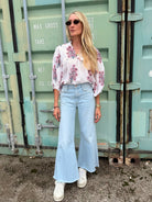 Fiona Classic Blouse - Sur La Vague