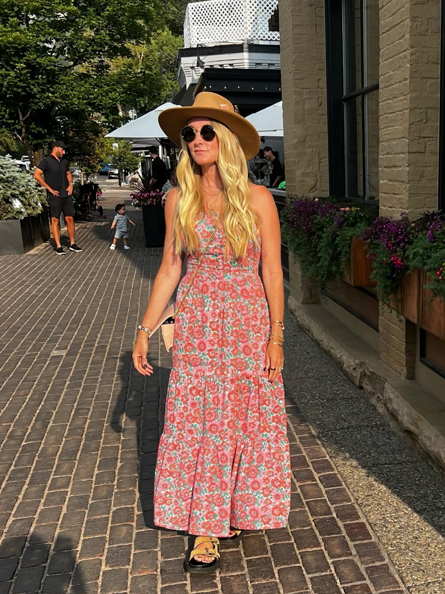 Maxi Dress -Criss Cross Back - Sur La Vague Maxi Dress -Criss Cross Back - Sur La Vague