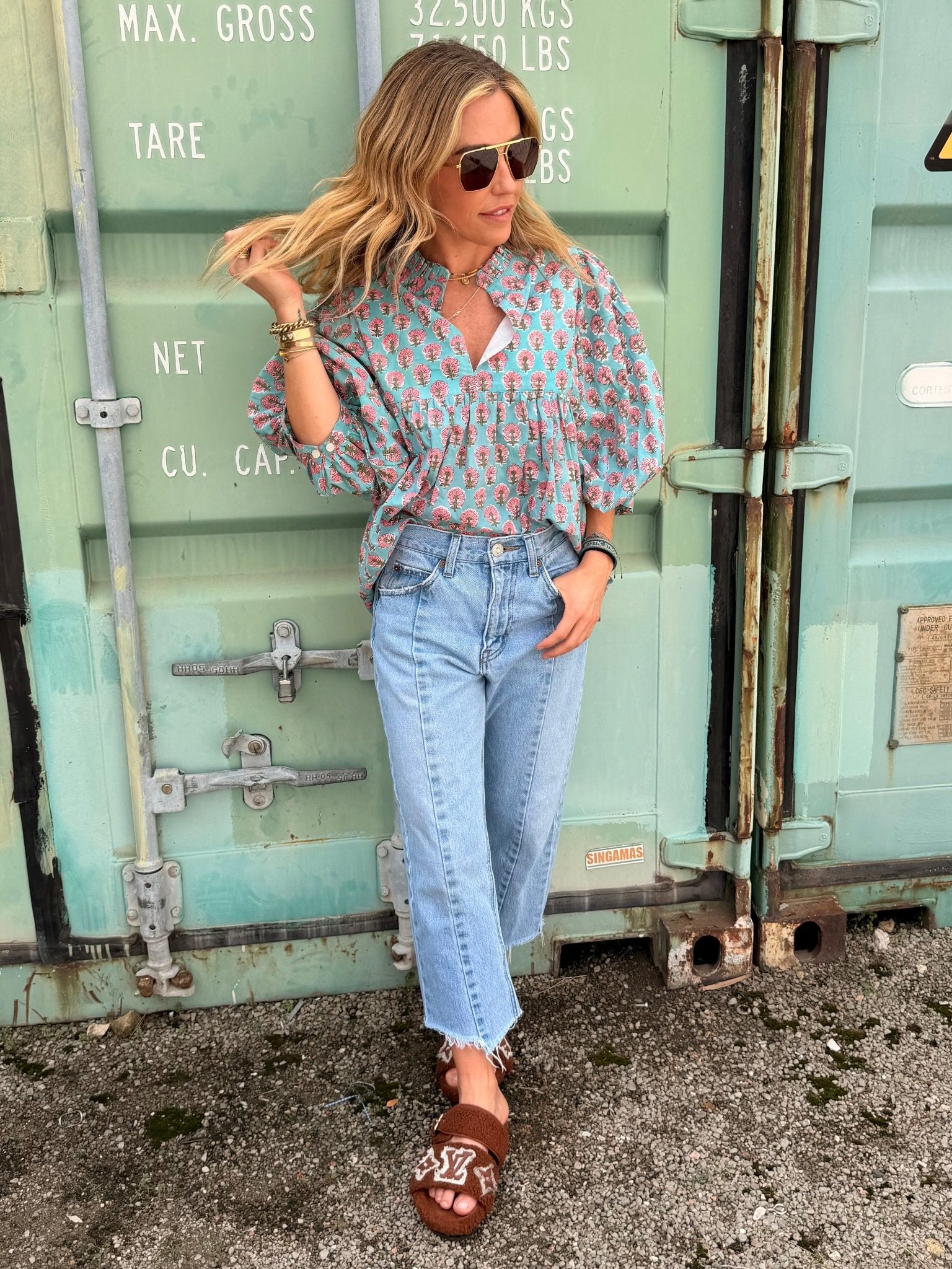 Lana Classic Blouse - Sur La Vague