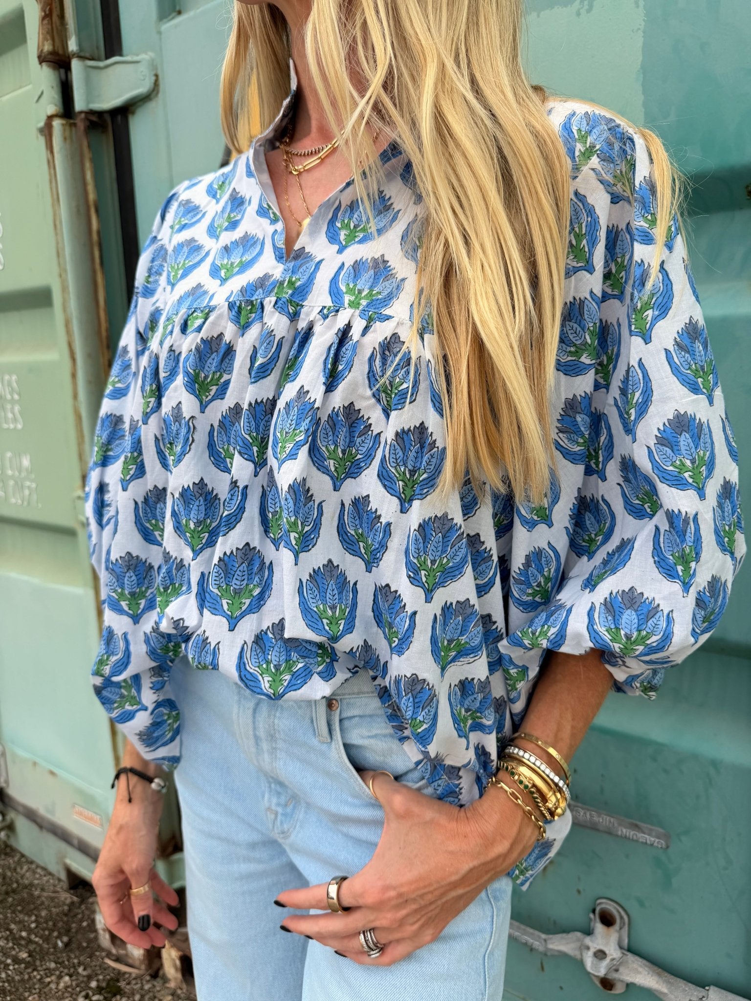 Tish Classic Blouse - Sur La Vague