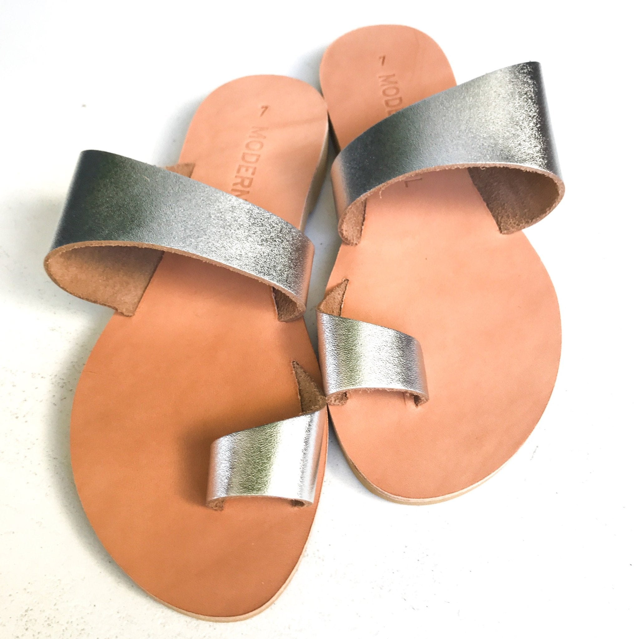 Silver Sirena Sandal - Sur La Vague